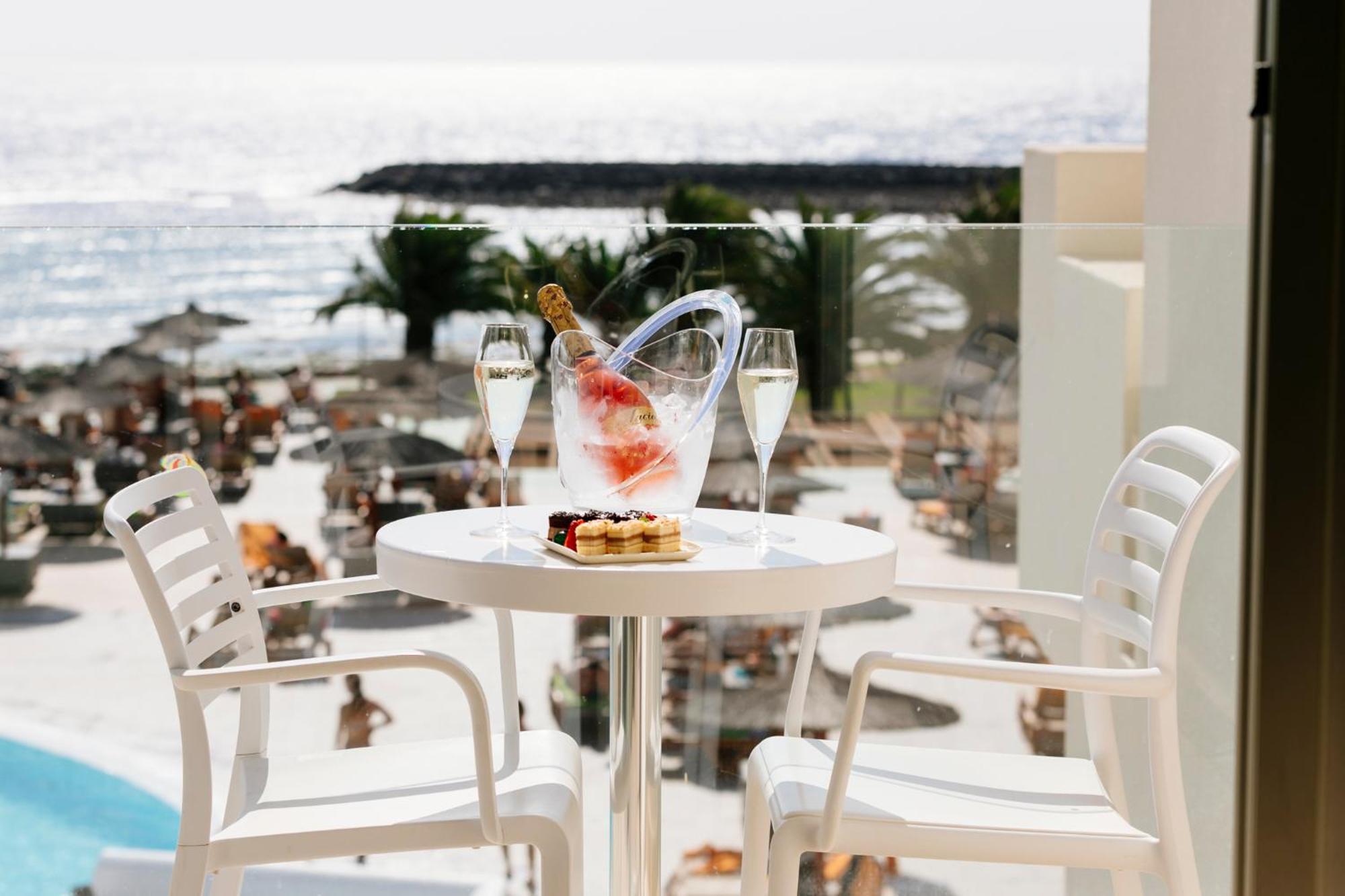 Hd Beach Resort 코스타 테기세 외부 사진